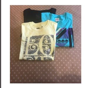 3 Women’s Roxy and Billabong tees